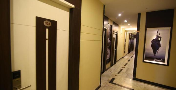 Hotel Southern Residency Kelambākkam Eksteriør billede